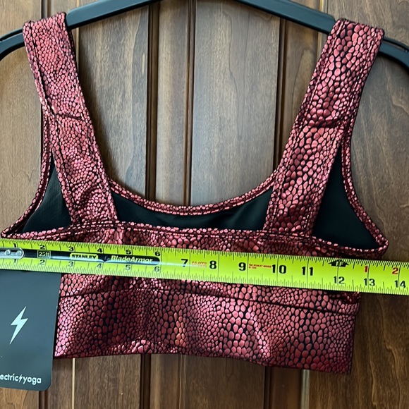 28. Electric Yoga Crocodile Gloss Bra - Picture 4 of 7